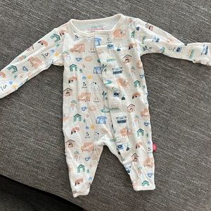 Magnetic Me Coverall 0-3 months